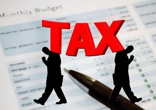 how to avoid tax on savings account interest